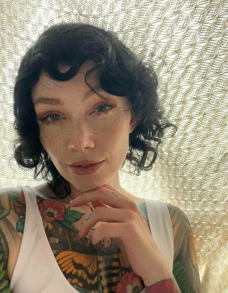 matildassecret ホットなモデル 画像