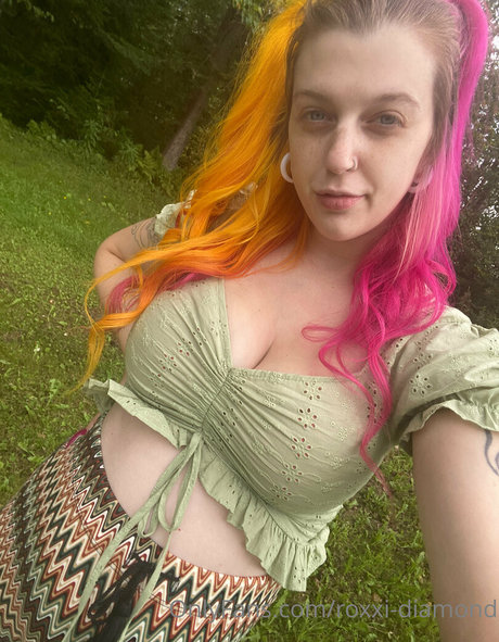 小柄なBBC OnlyFans セクシー アーカイブ