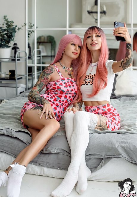 Shameless SG アダルトスター 写真