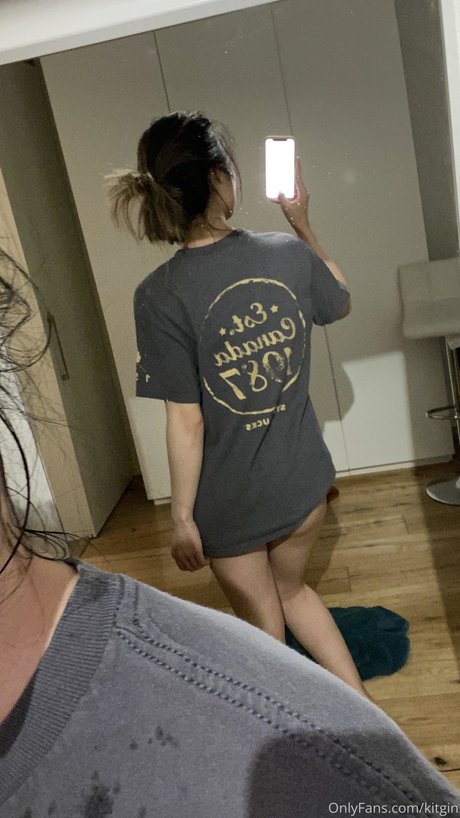 oddeilem ヌードスター 写真