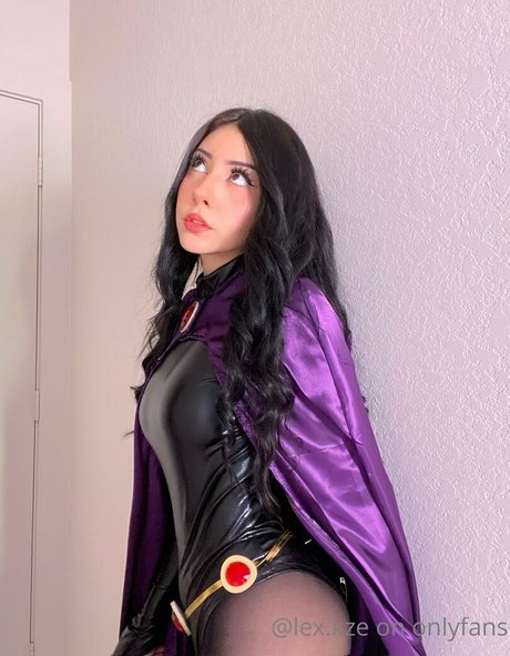 フィンドムオンリーファンズ ホットxxx 写真