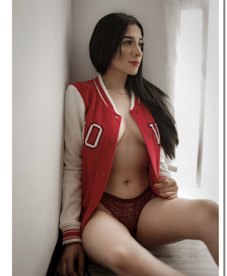 曲線美の黒檀OnlyFans 可愛い アーカイブ