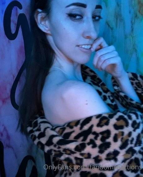 変態エボニーOnlyFans セクシーヌード 写真