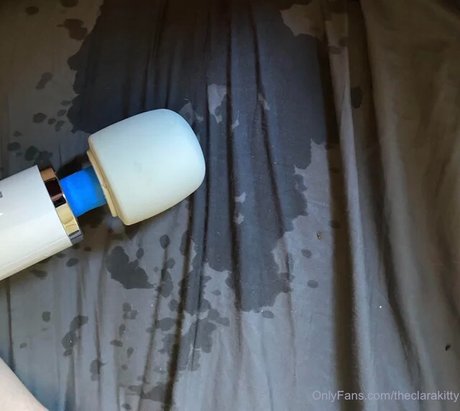 Clarakitty スター 裸 写真