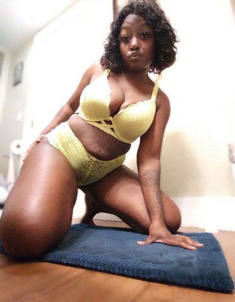 自然なお尻OnlyFans セクシー 写真