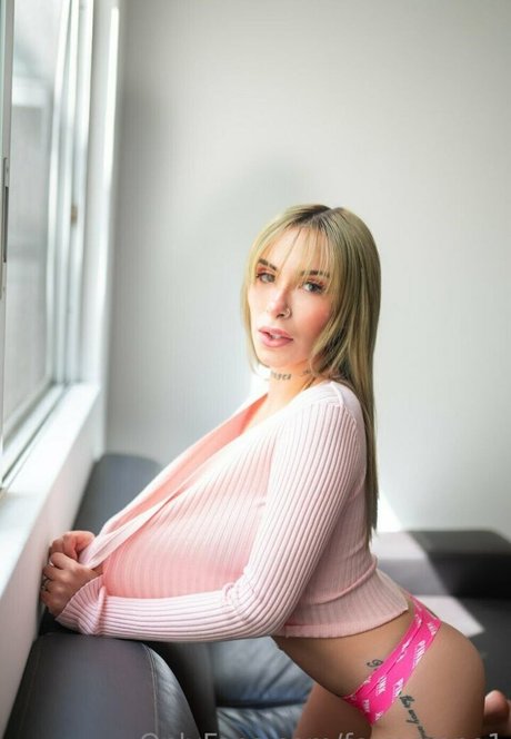 ビキニストリップOnlyFans 無料セックス ギャラリー