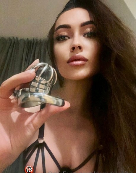 dommy nika 独占モデル 画像