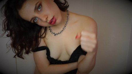 Princess Violette xxxモデル 写真