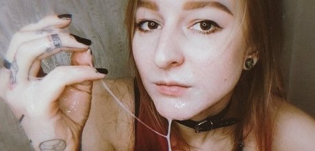 DMV オンリーファン セクシー 写真