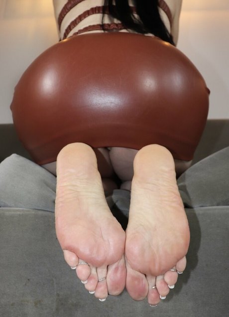 Goddess Fendi ポルノスター xxx ギャラリー