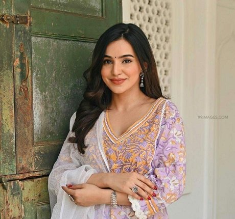 Ankitta Sharma ポルノスター 写真