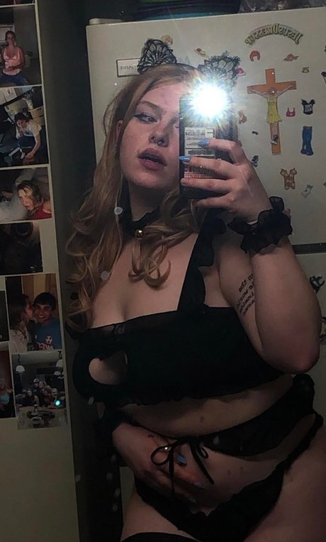 Izzyisdying アートモデル 画像