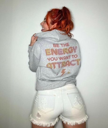 細身の巨乳OnlyFans xxx 写真