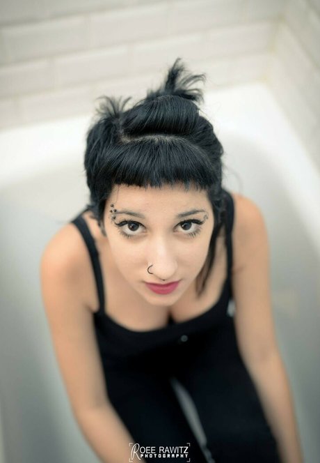 adamnotoscar ヌードスター 写真