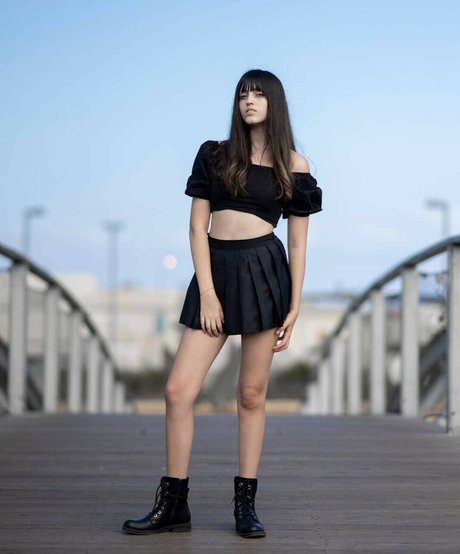 Adiyan ホットスター アーカイブ