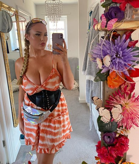 中出しアジア人OnlyFans エロチック 画像