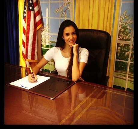 本物の熟女OnlyFans アート裸 ギャラリー