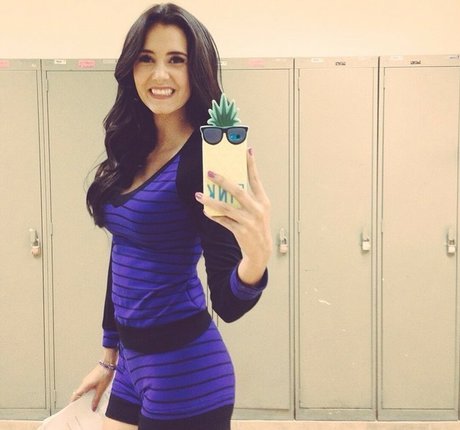 アヘ顔 OnlyFans 美しいヌード 写真