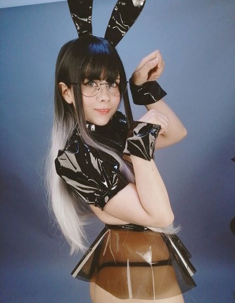 whiterabbit exe ホットなスター 写真