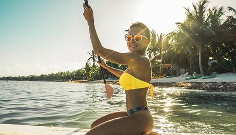 ニューハーフのお尻OnlyFans 美しい裸 写真