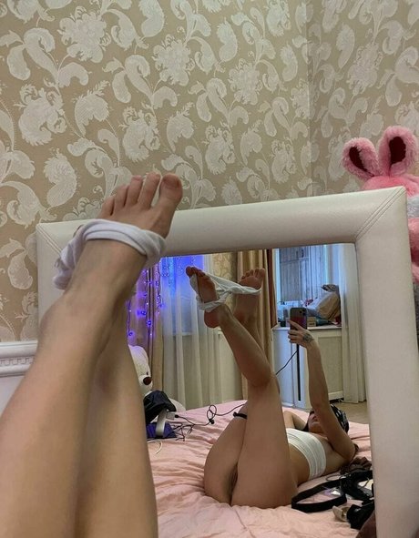 Barbieskam ヌード女優 写真