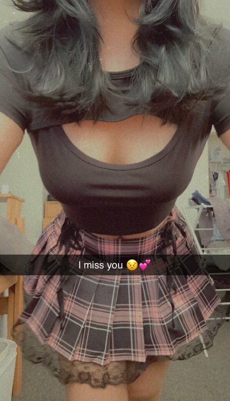 ブロンドオンリーファン セクシー裸 写真