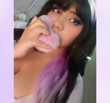 Yeonniebaby ポルノスター 独占 写真