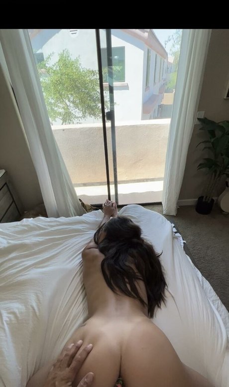 Sloane Nash xxxモデル アーカイブ