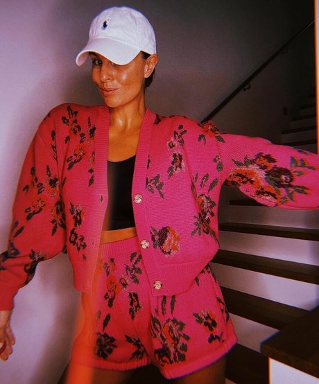 Laura Wontorra 限定スター 写真