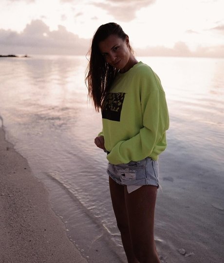 Laura Wontorra 独占スター 画像