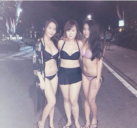 ルビーオンリーファン ホットxxx ギャラリー