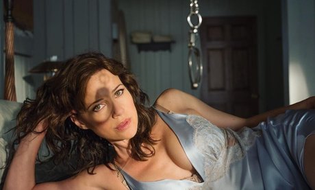 Carla Gugino 独占モデル 写真