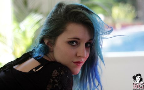 alysondacher セクシー女優 写真