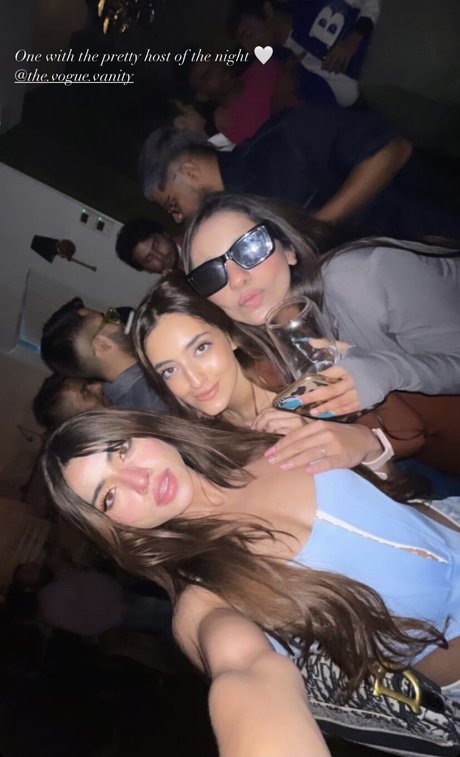 Unnati Patwa 美しいスター 画像