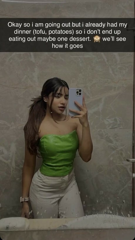 Unnati Patwa セクシー女優 写真