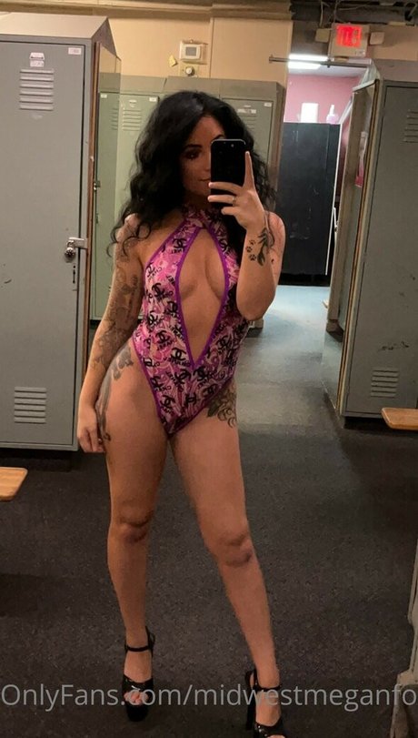 曲線美のティーンズOnlyFans ホットセックス 写真