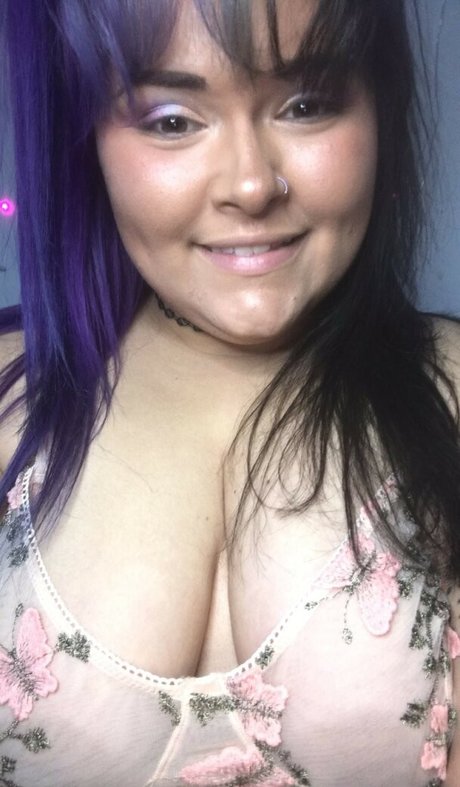 SkyebellaXXX 可愛い女優 写真