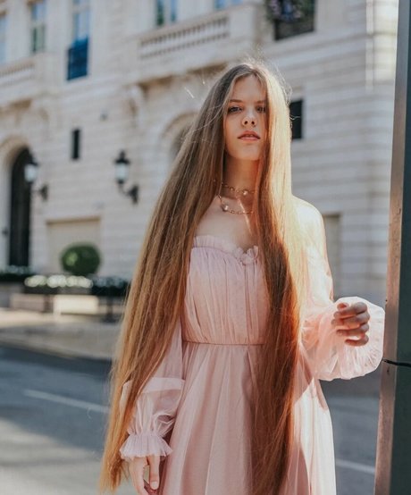 Eva Gevorgyan アダルトモデル 写真