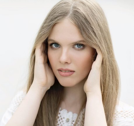 曲線美のティーンズOnlyFans セックス 写真