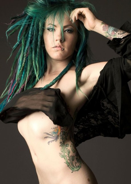 babyblubunny HDモデル 写真