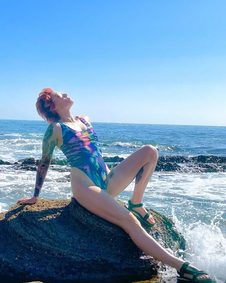 義母OnlyFans セクシーヌード アーカイブ