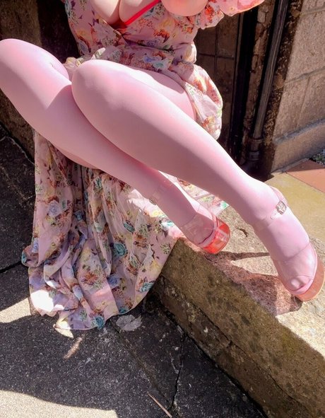 loveitwithlynsey ポルノスター ヌード 画像