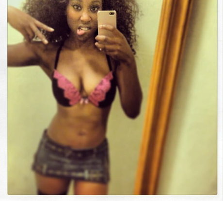 大きなお尻のマンコOnlyFans 素敵 写真