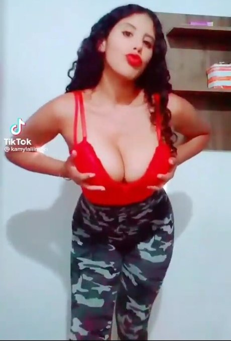 潮吹きマンコOnlyFans エロチック 画像