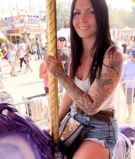 Elaina Grant 高品質女優 写真