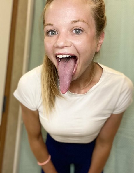 katelynlongtongue ヌードモデル 画像
