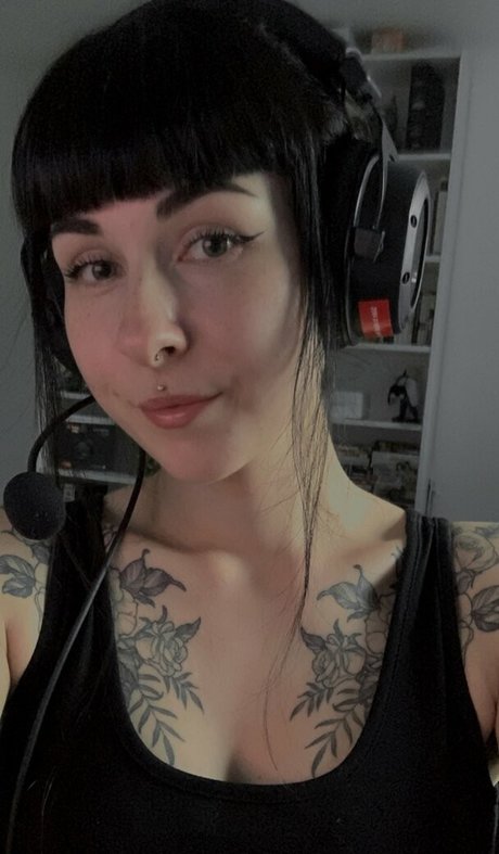 romisu 独占スター ギャラリー