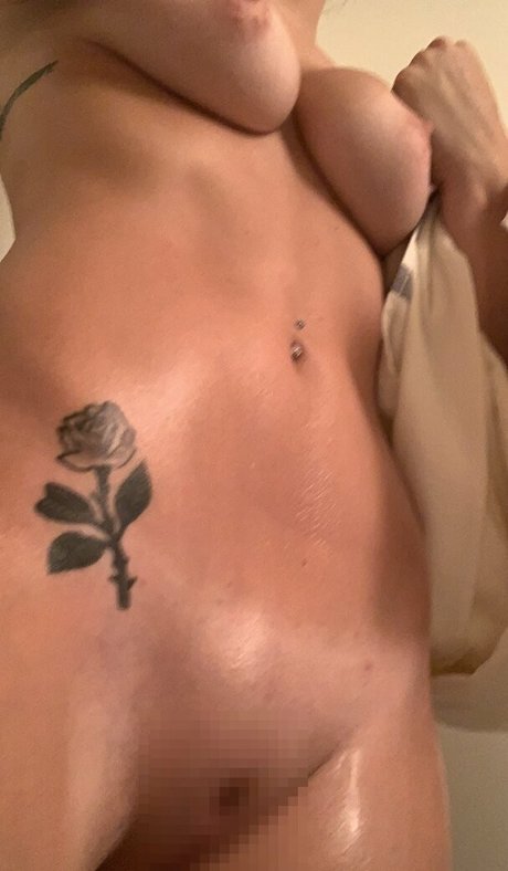 juustjuliaa2 裸のポルノスター アーカイブ