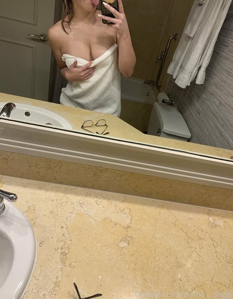 juustjuliaa2 ポルノスター HD 写真