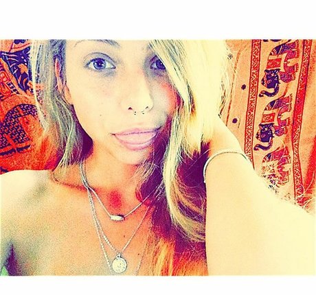 イタリア人熟女OnlyFans ホットヌード 写真